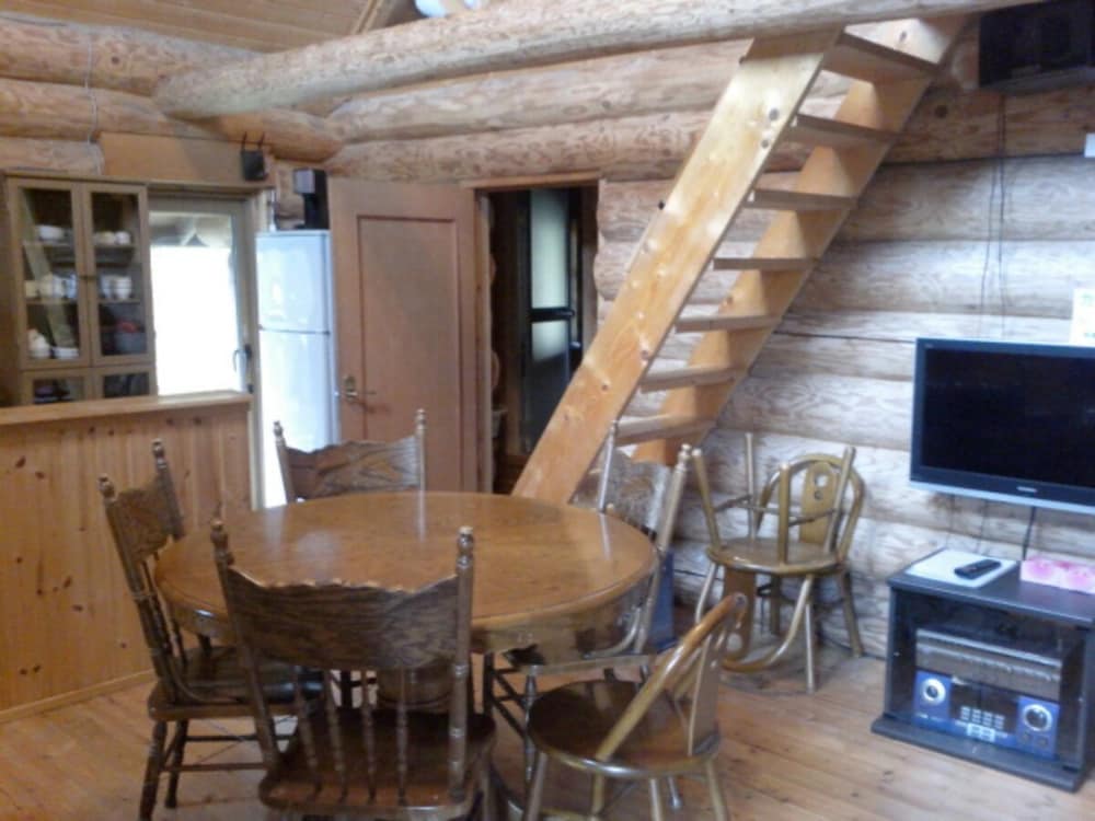 House D For 8 guests photo 2