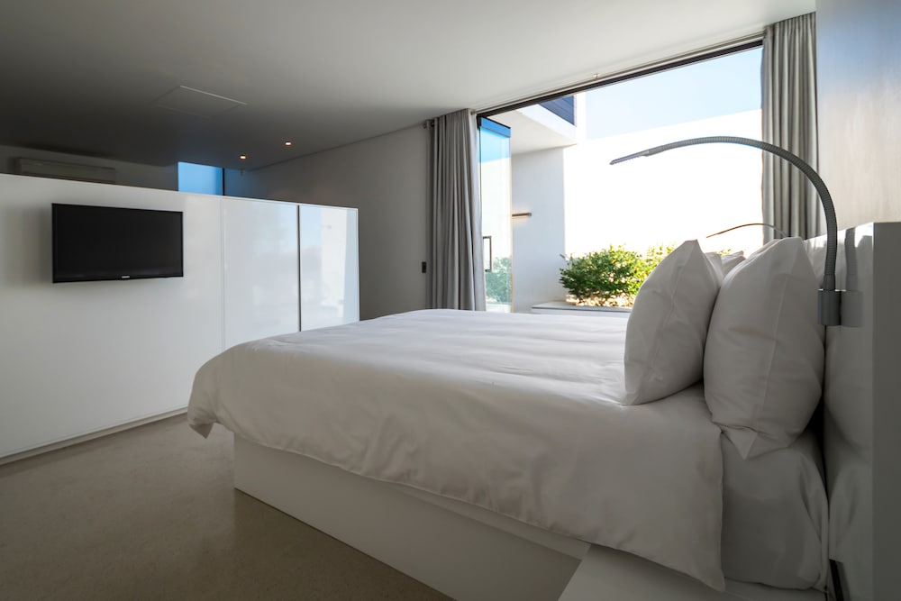 Executive Suite, 1 King Bed photo 2