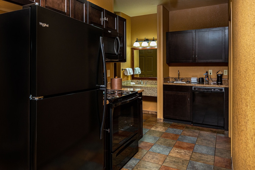 Executive Suite, 1 Bedroom, Accessible photo 3