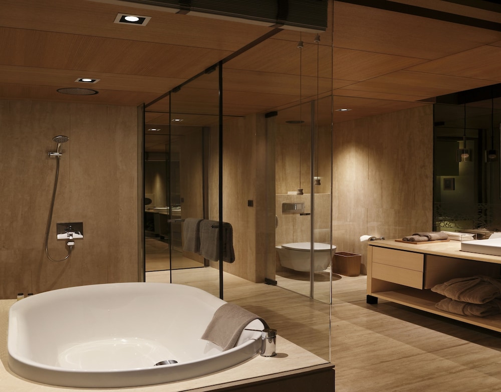 Premium Room with Hi-Tea