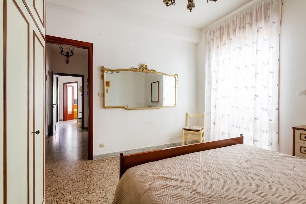Basic Apartment