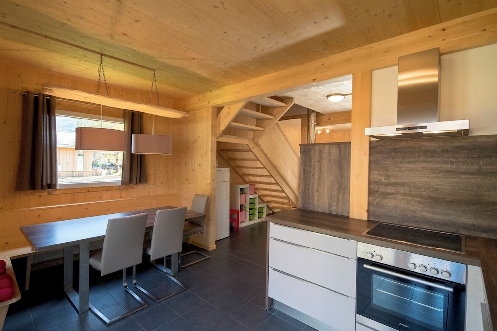 Chalet # 47b  mit 4 Schlafzimmern & IR-Sauna