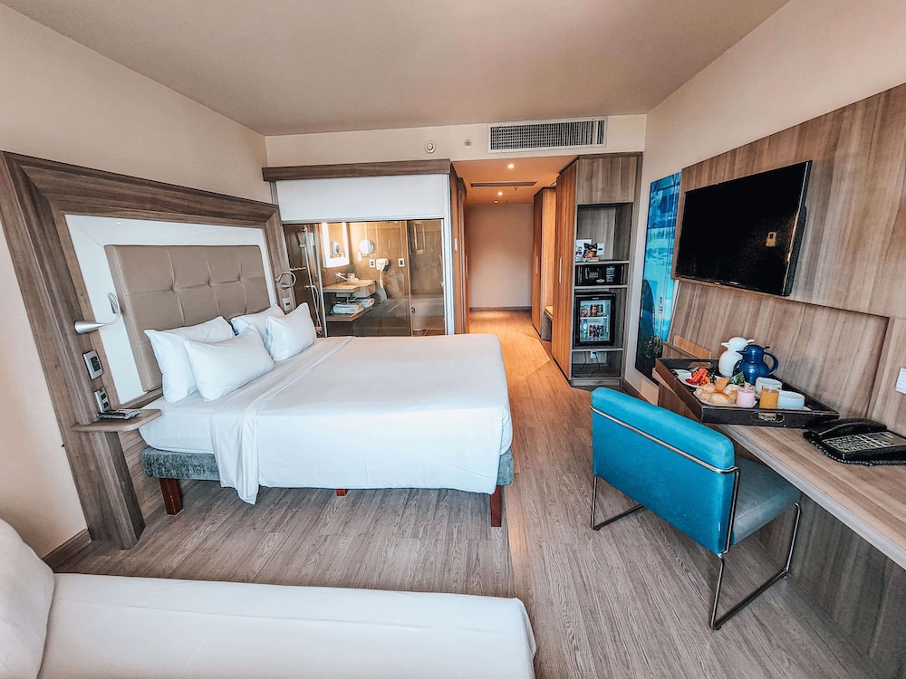 Superior Apartment, 1 Double Bed with Sofa bed thumbnail 5