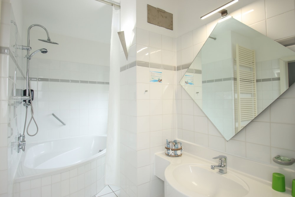 Junior Room photo 2