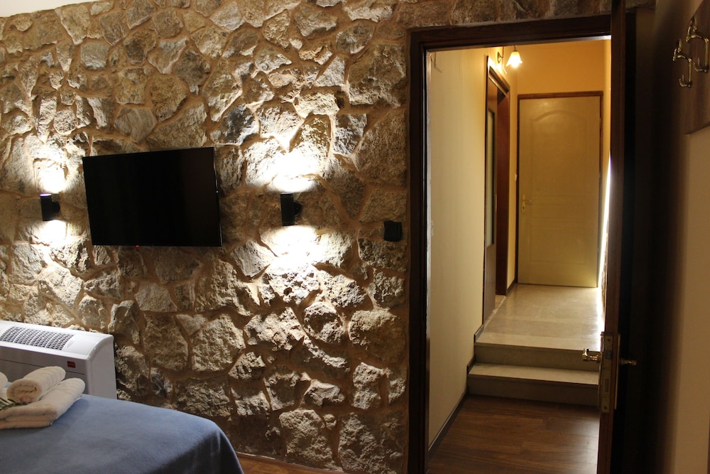 Room, Connecting Rooms photo 3