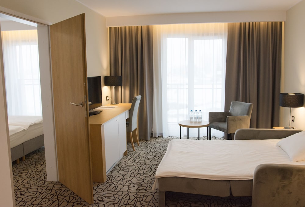 Superior Room (King) - Photo 2