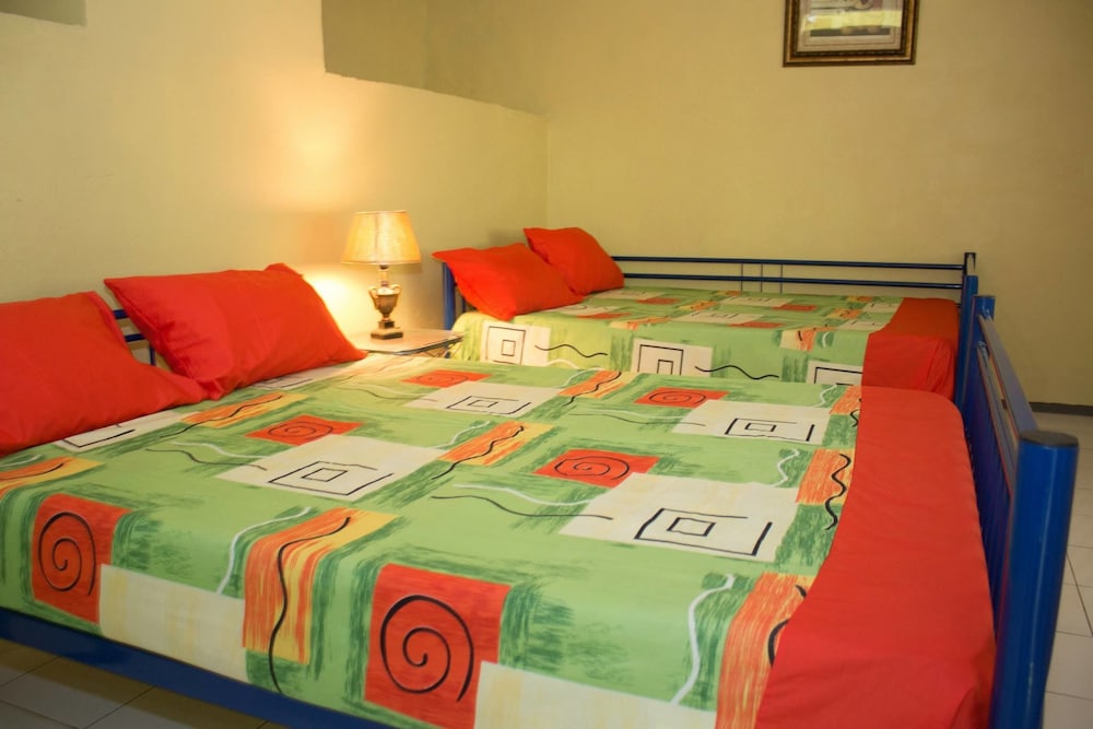 Family Room, 2 Double Beds photo 1
