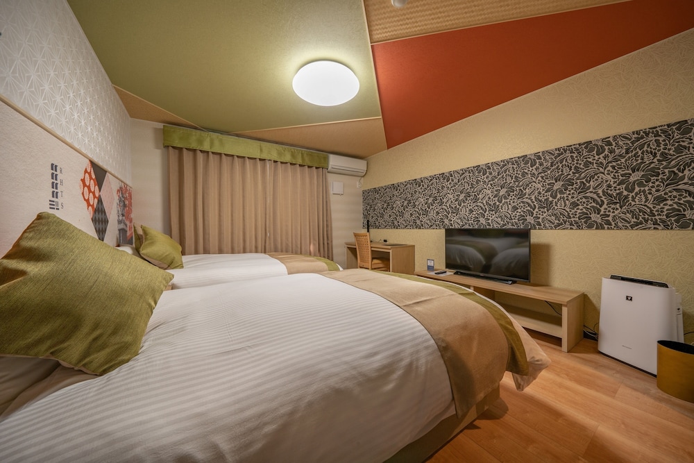 Single Room, Non Smoking (Run of House) - Photo 1