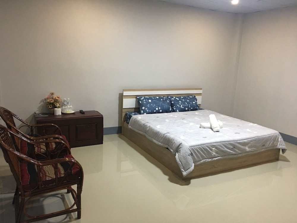Standard Double Room - Photo 5