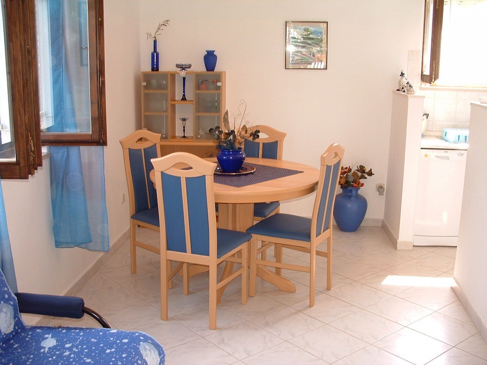 Apartment (Dinka - cosy & pet friendly - A2(4))