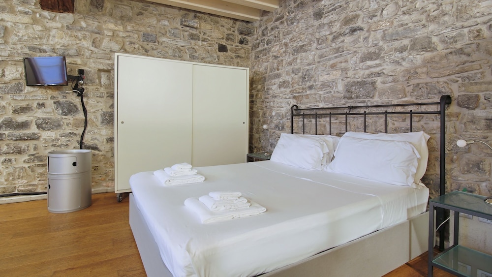 Comfort Studio (Tremezzo - Giovanni Malacrida) photo 3