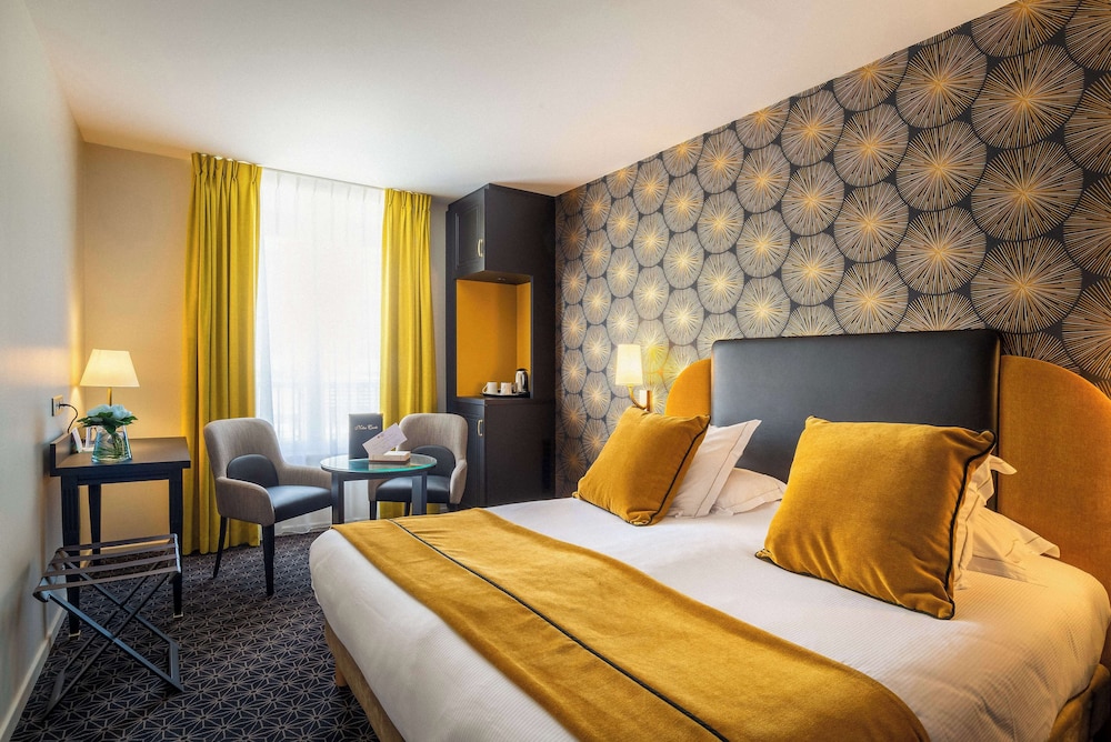 Superior Room, 1 King Bed, Non Smoking - Photo 5
