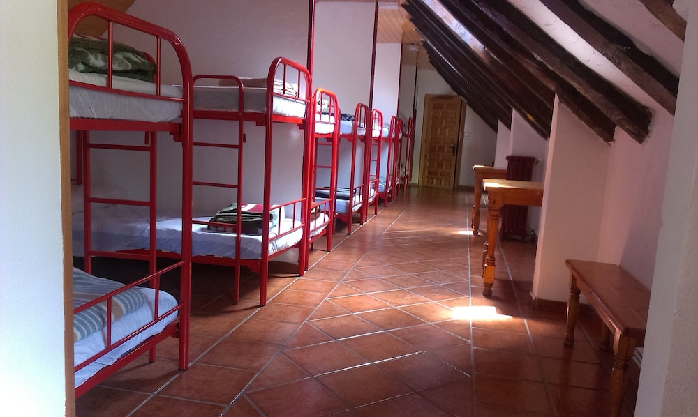 Shared Dormitory, Mixed Dorm, Shared Bathroom (16 Pax) photo 2
