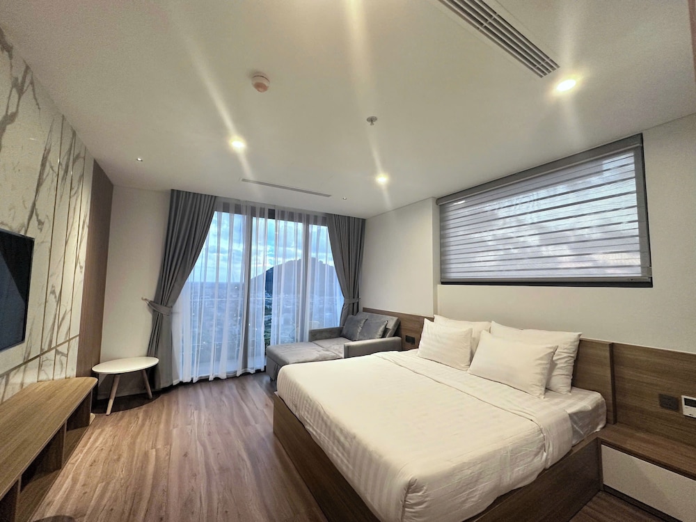 Family Studio Suite, Ocean View