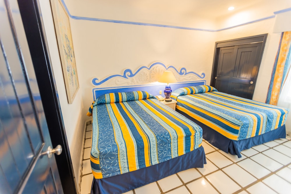 Luxury Suite Ocean View - Photo 3