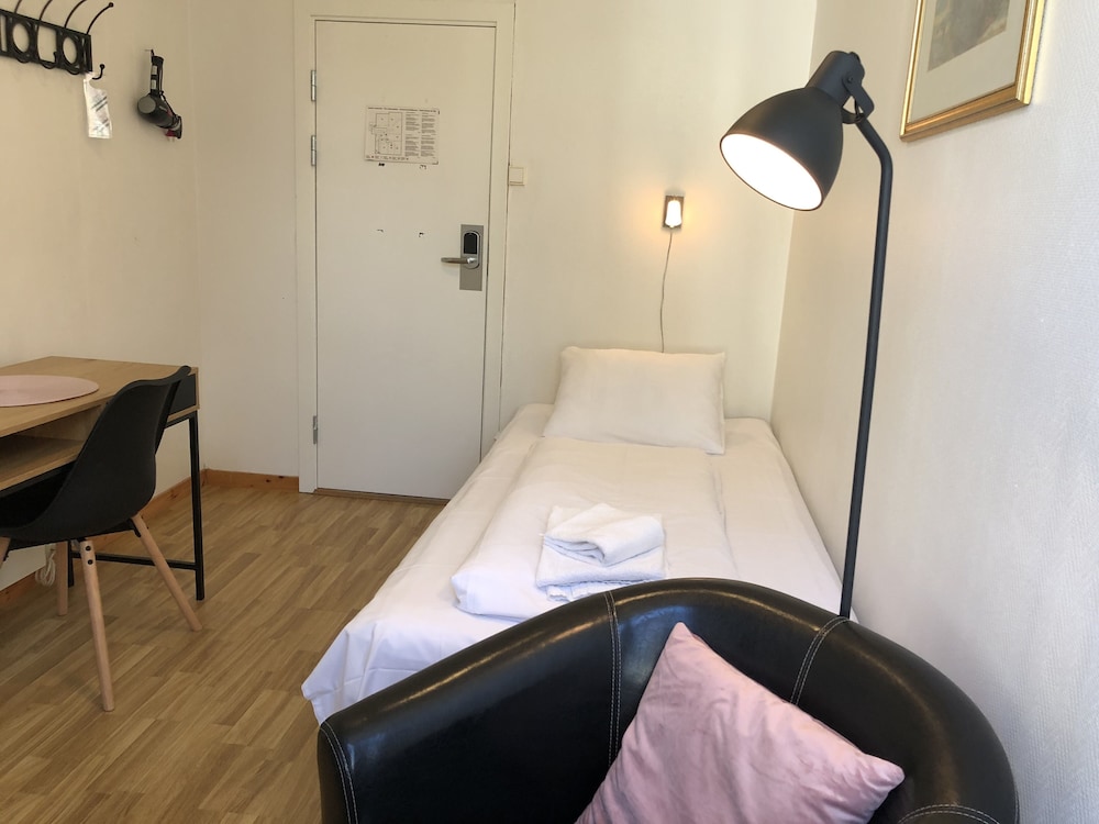 Single Room (Budget) photo 1