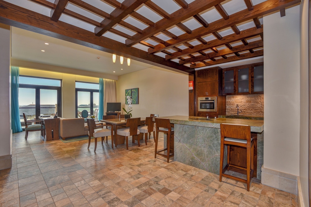 Family Apartment, 2 Bedrooms, Kitchen, Sea View thumbnail 6