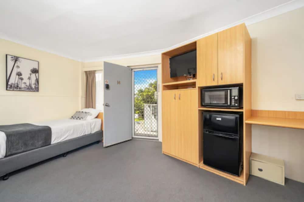 Family Quadruple Room photo 1