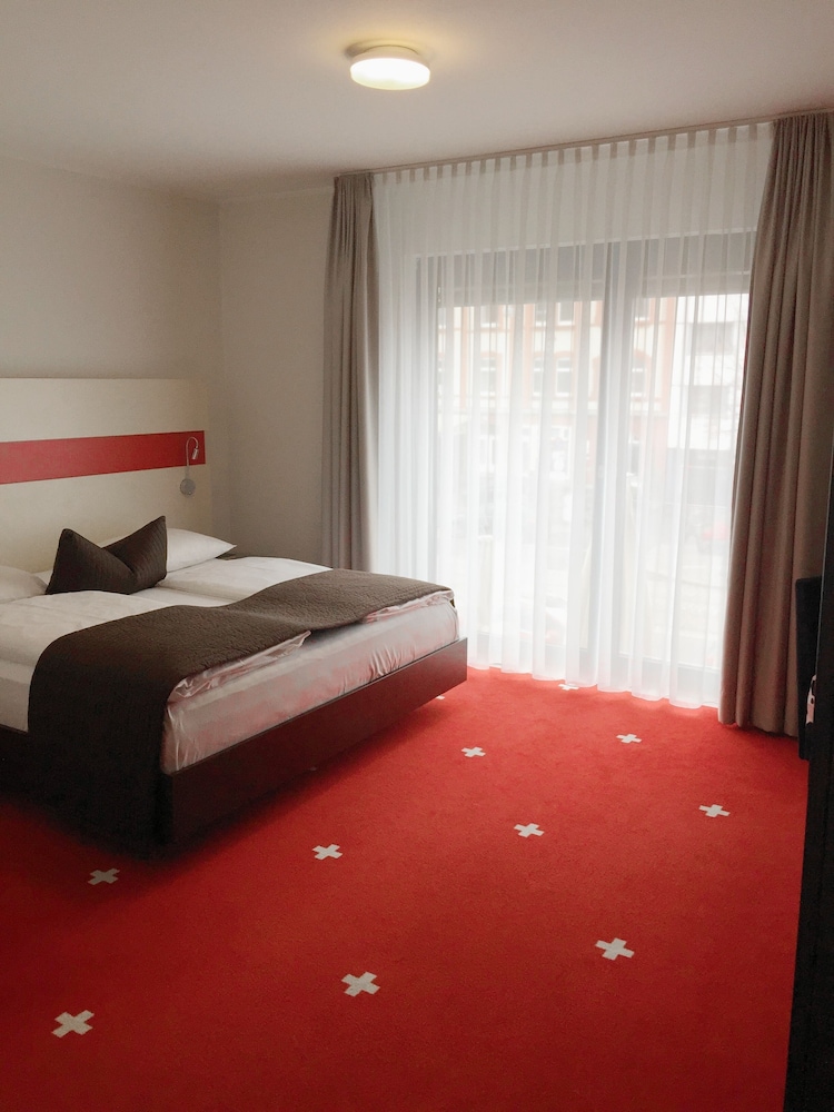 Classic Room, 1 Bedroom - Photo 6