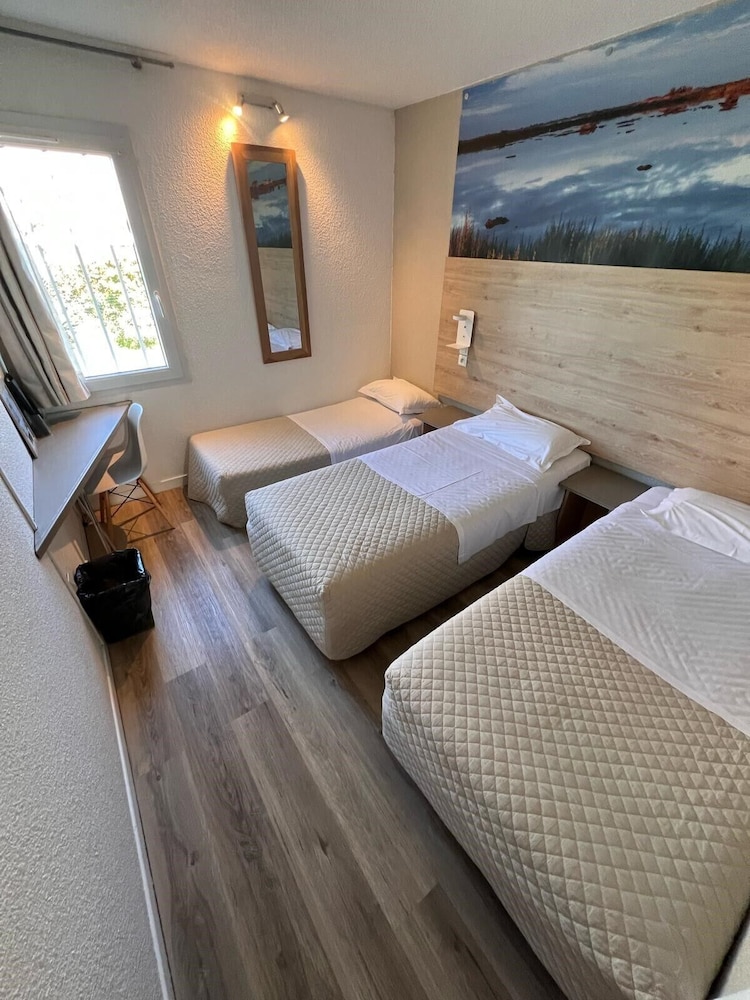 Standard Triple Room photo 1
