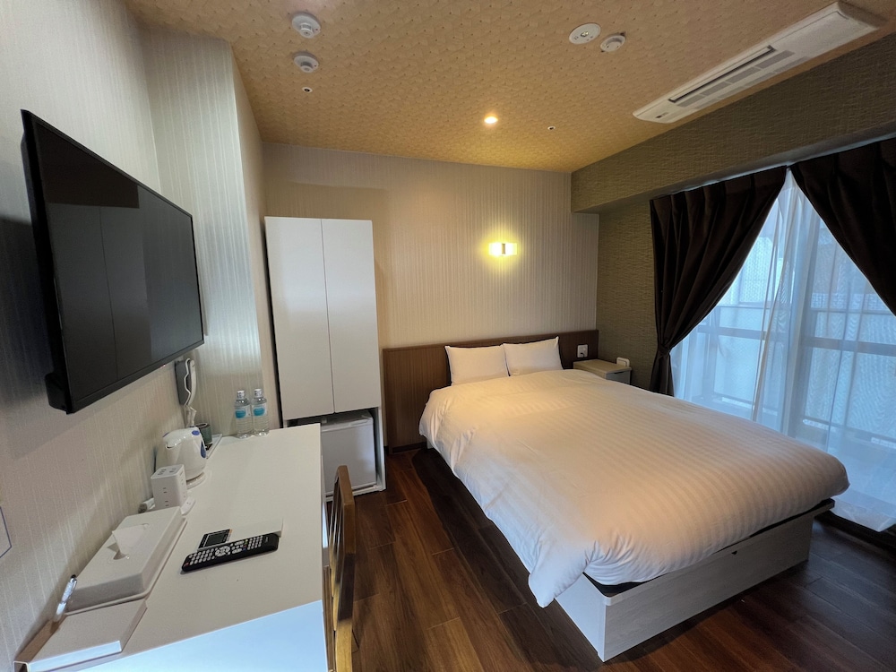 Standard Twin Room photo 3
