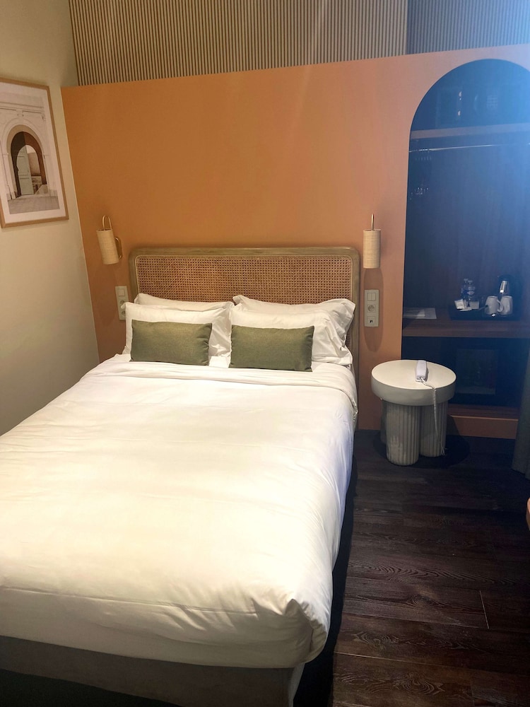 Standard Room, 1 Double Bed, Non Smoking photo 3