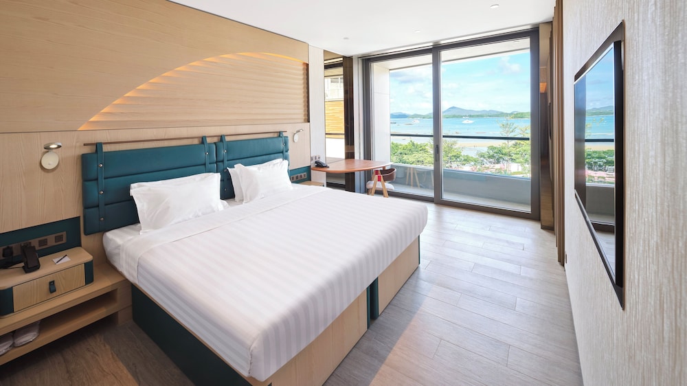 2 Twin Grand Sea View Balcony 2 Twin Grand Sea View Balcony