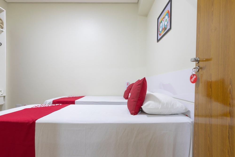 Twin Room - Photo 7