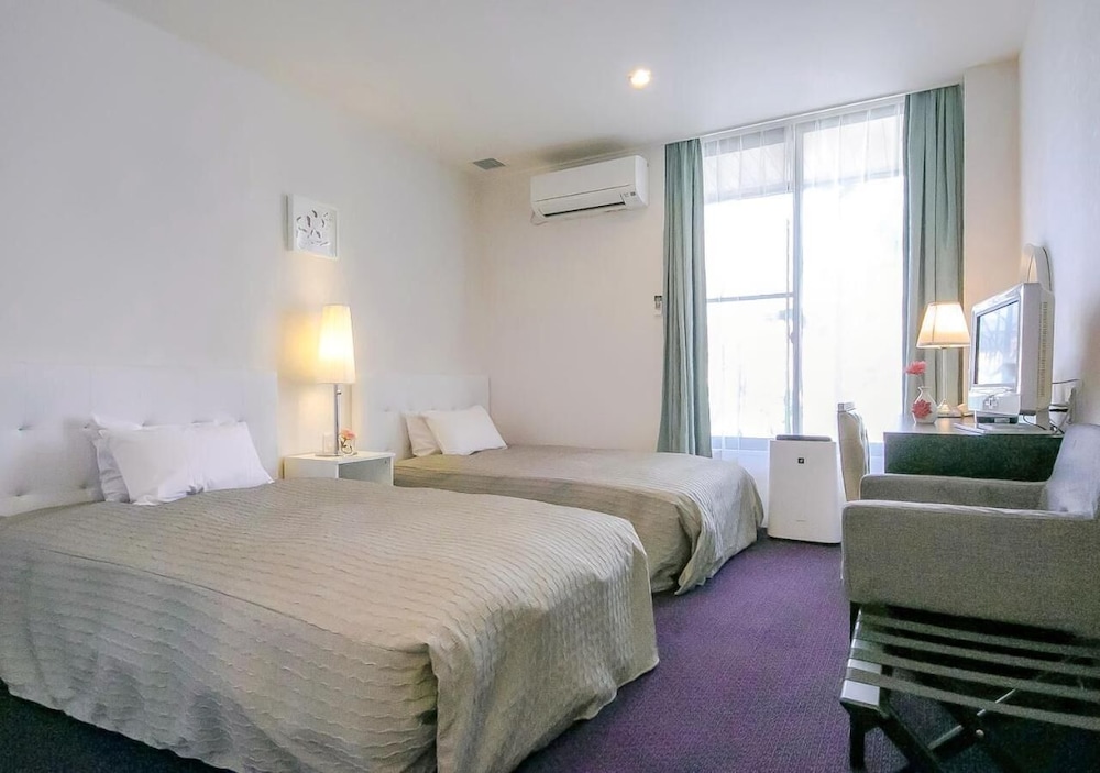 Twin Room, Non Smoking photo 3