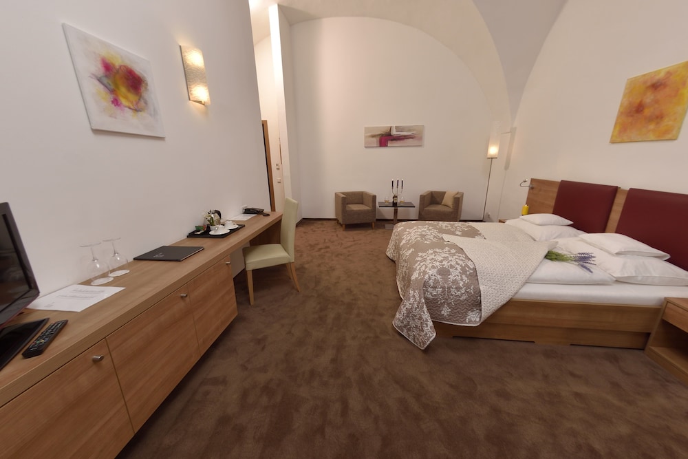 Comfort Double or Twin Room, 1 Bedroom, Bathtub