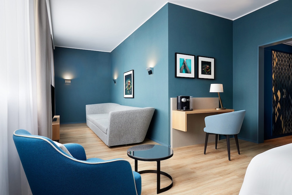 Junior Suite, 1 Bedroom thumbnail 5