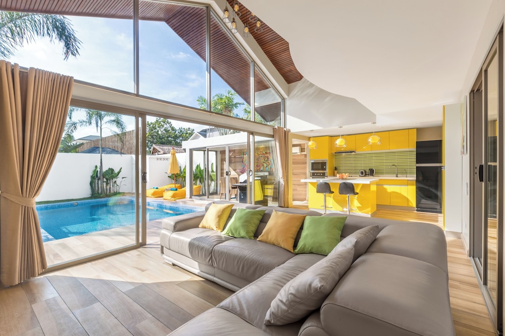 Premium Villa, 2 Bedrooms, Terrace, Poolside