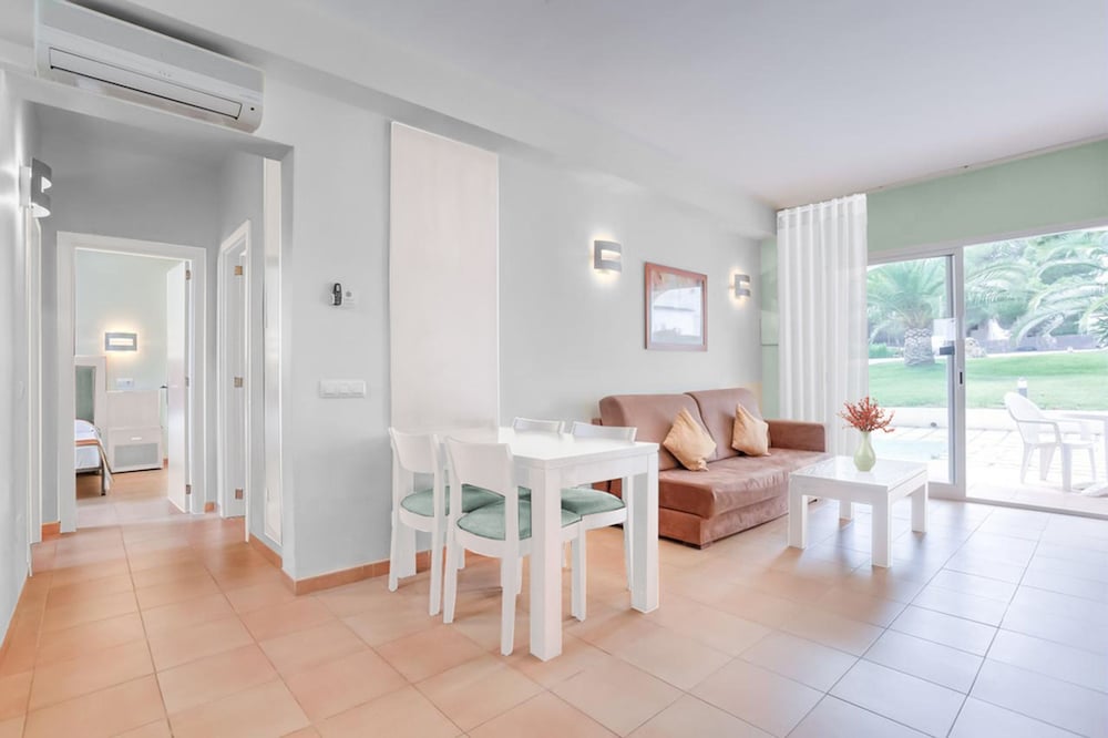 Apartamento, 2 Dormitorios, Terraza