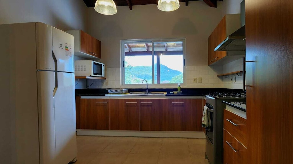 Premium Cabin, 2 Bedrooms, Hill View photo 3