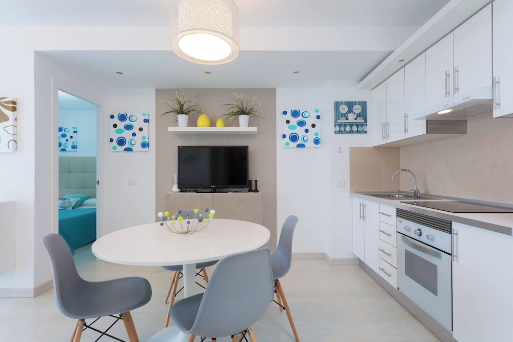 Apartment, 2 Bedrooms, Terrace, Ocean View