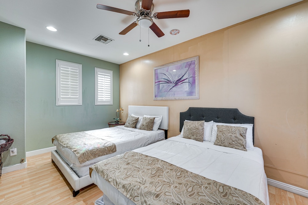 House (5 Bedrooms) photo 3