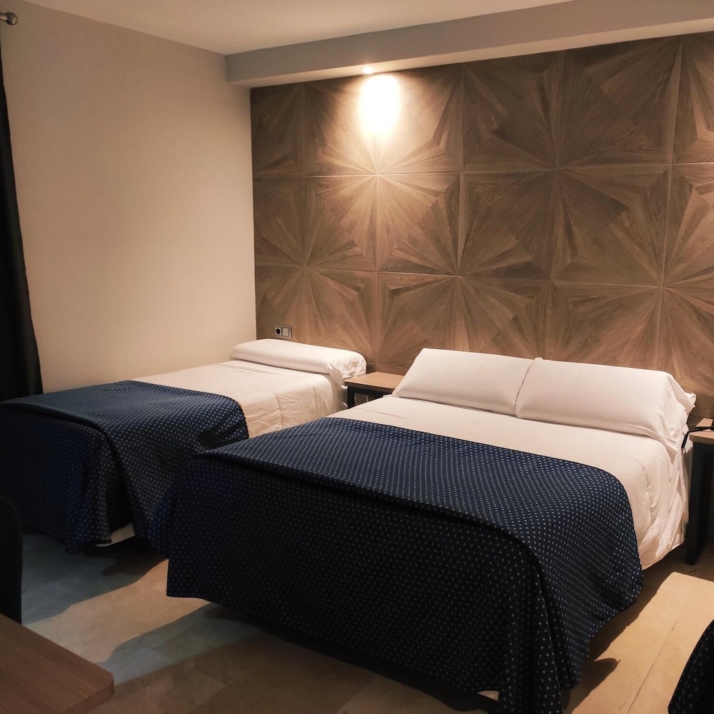 Superior Double Room - Photo 5