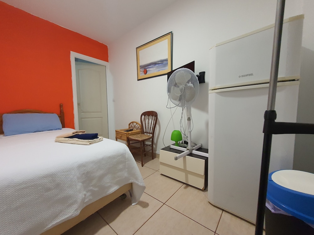 Habitación Privada Doramas 1 con wifi gratis y baño compartido (una cama individual de 90 por 200) CON VISTA