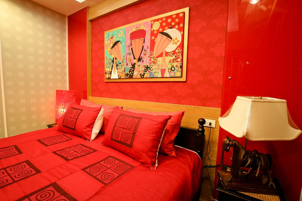 HONEYMOON SUITE (SKY GARDEN) photo 2