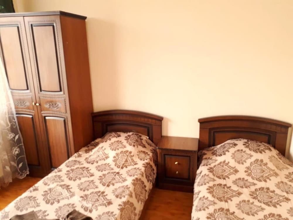 Standard Twin Room photo 3