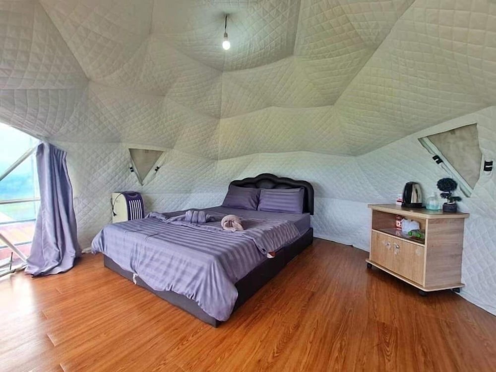 Standard Room, Balcony, Mountain View