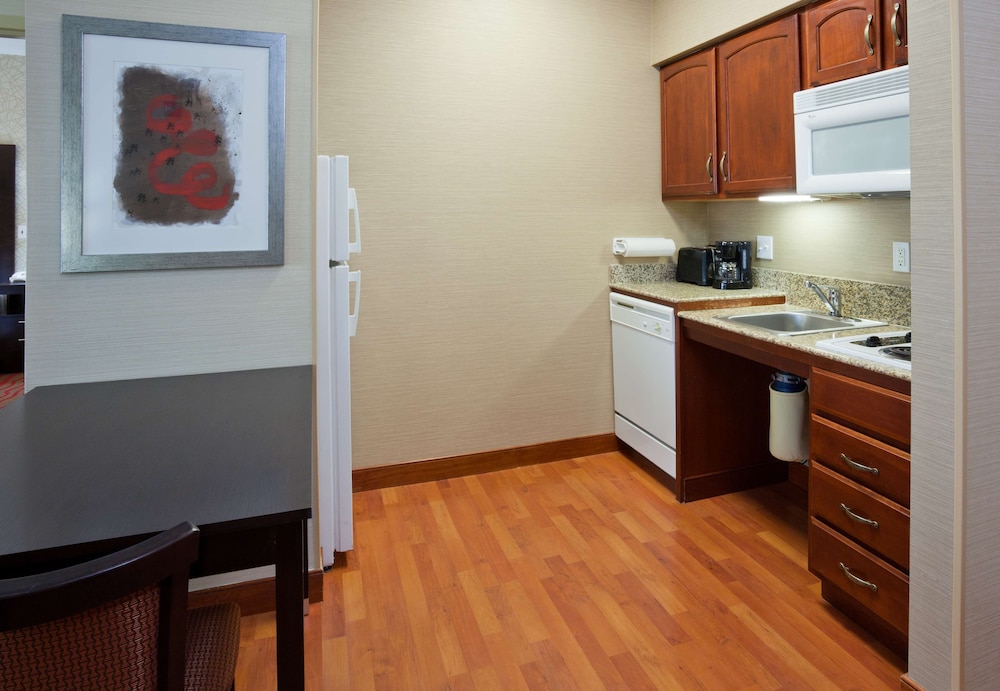 Suite, Accessible, Non Smoking photo 3