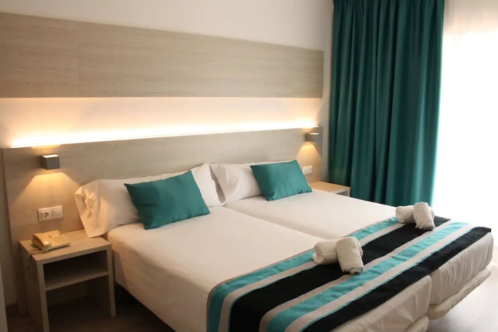Double Room, Balcony, Pool View