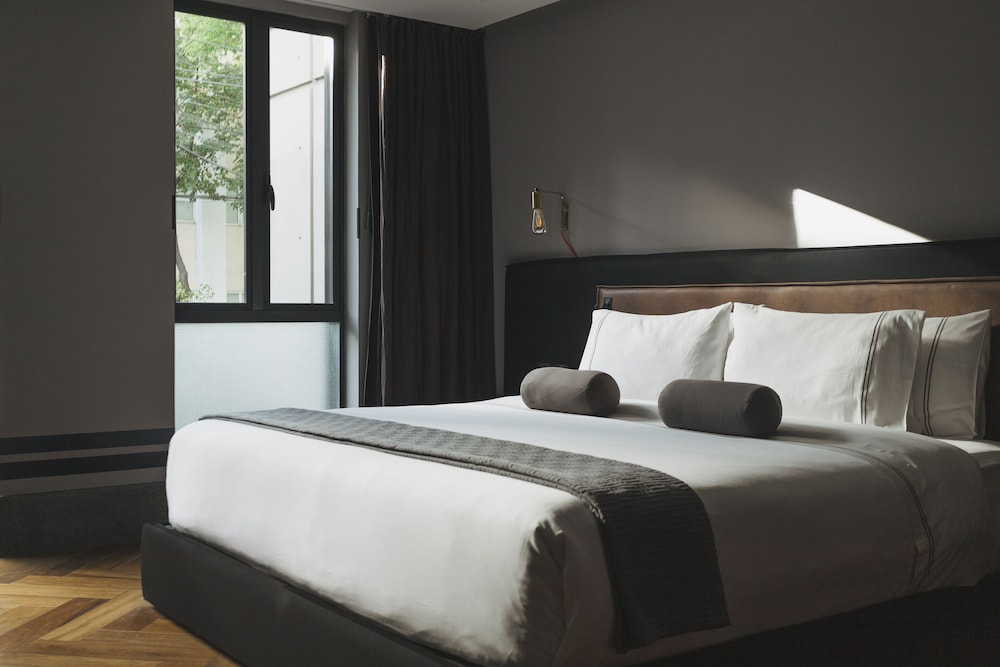 Executive Room, 1 King Bed photo 3