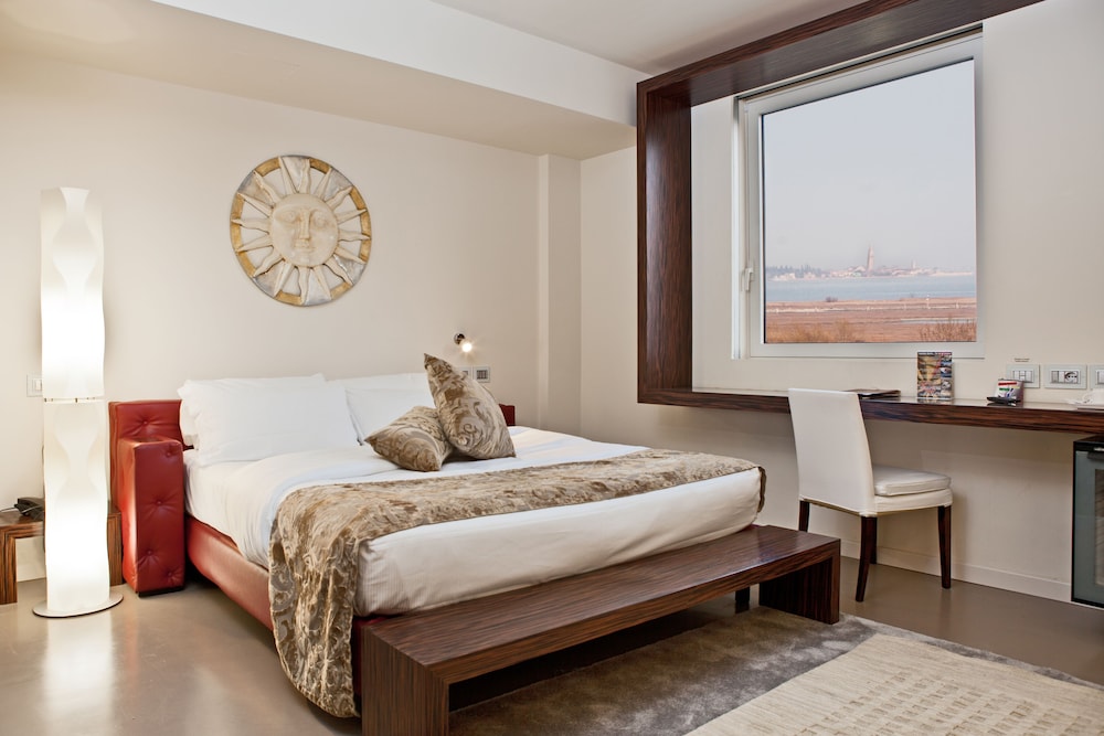 Double or Twin Room Executive - Venice View