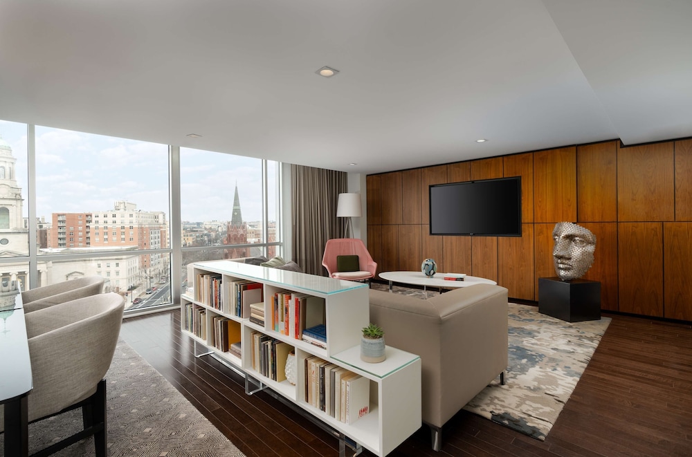 GIA Suite - Photo 1