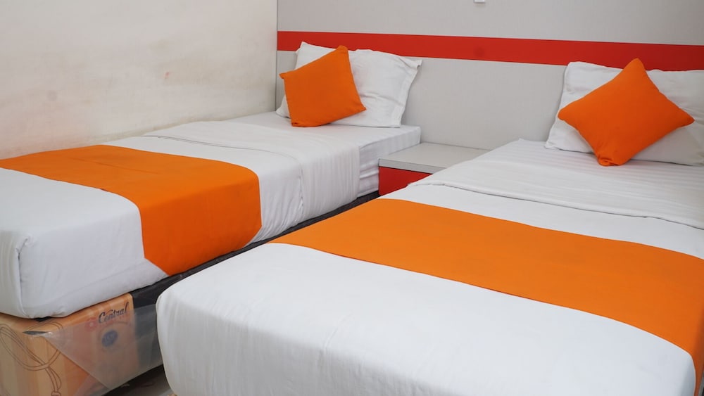 Deluxe Twin Room, 2 Bedrooms photo 2