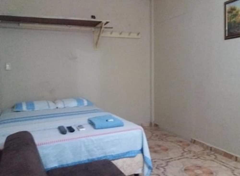 Classic Single Room, 1 Double Bed, Non Smoking photo 2