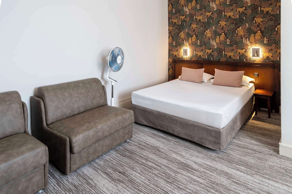 Family Room, Multiple Beds, Non Smoking