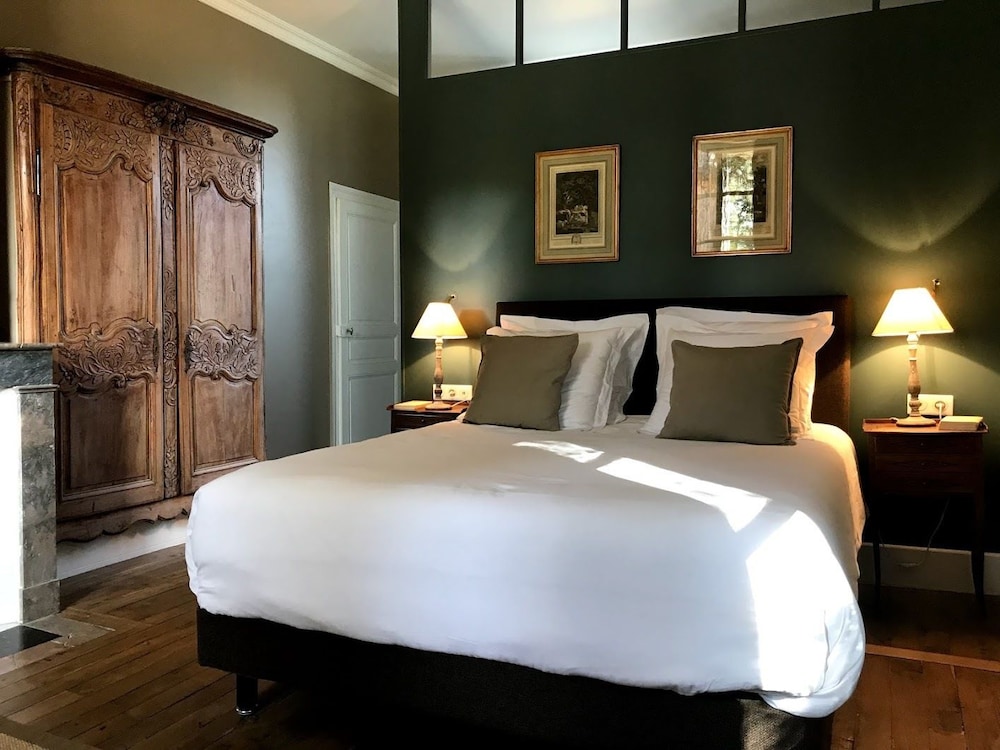 Deluxe Suite (Suite du Parc) photo 1